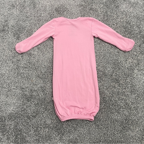 Posh Peanut Hello World Layette - Picture 2 of 6